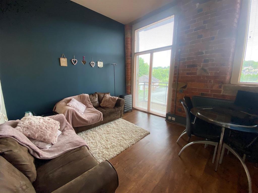 Ledgard Wharf, Mirfield 1 bed apartment £650 pcm (£150 pw)