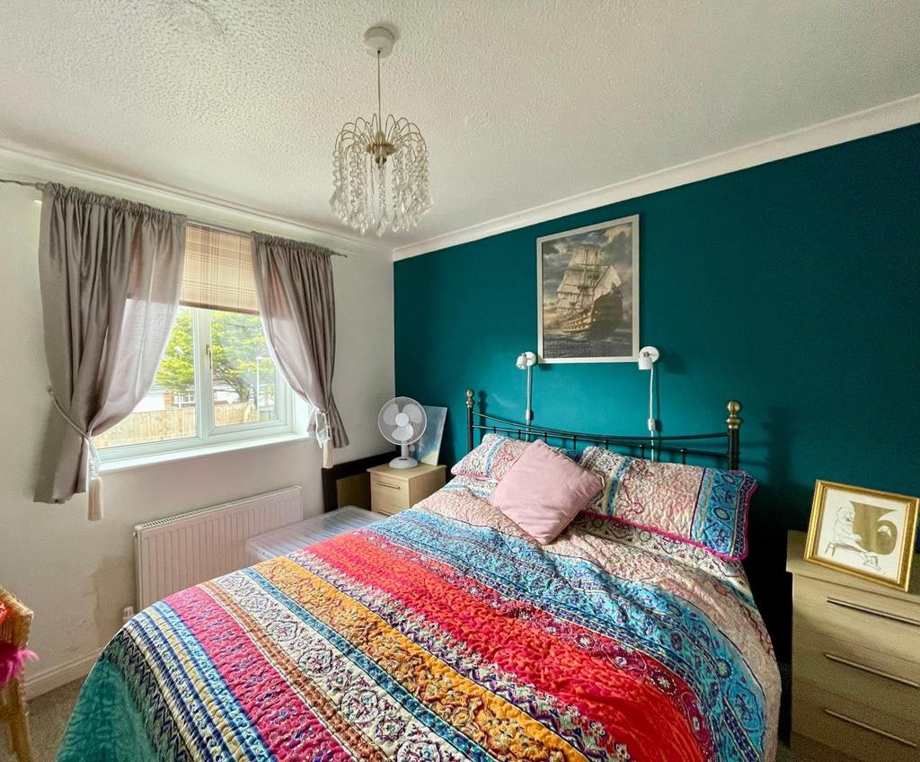 Bedroom 2 (Rear)