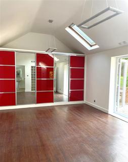 9 Edrics Green, Cholderton, Salisbury, SP4 0DP