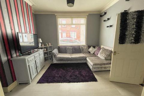 3 bedroom terraced house for sale - Hilda Street, Darlington
