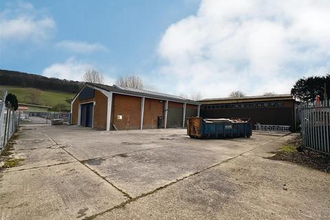 Industrial unit for sale, Queen Margarets Road, Scarborough