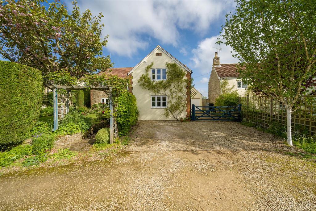 Sutton Lane, Sutton Benger, Chippenham 4 bed detached house for sale