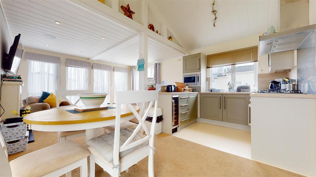 The Vista, Chesil Beach Holiday Park... 2 bed chalet £90,000