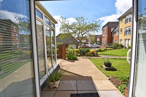 2 bedroom retirement property for sale - Hoxton Close, Ashford