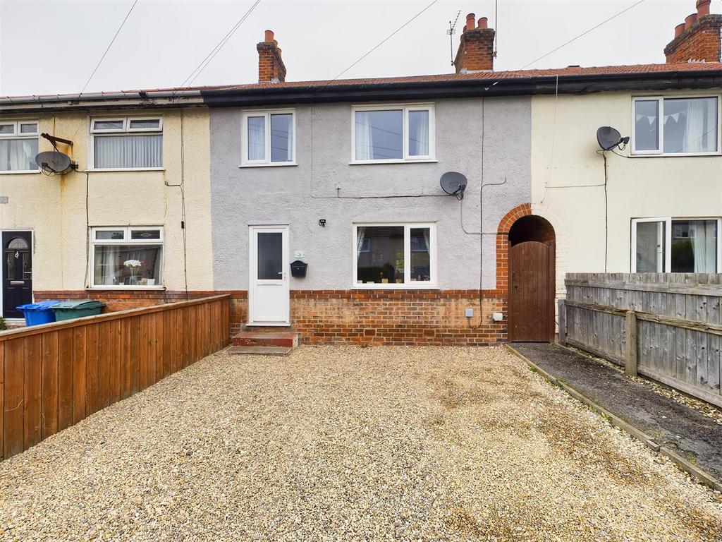 Milner Road, Bridlington 3 bed terraced house for sale £152,950