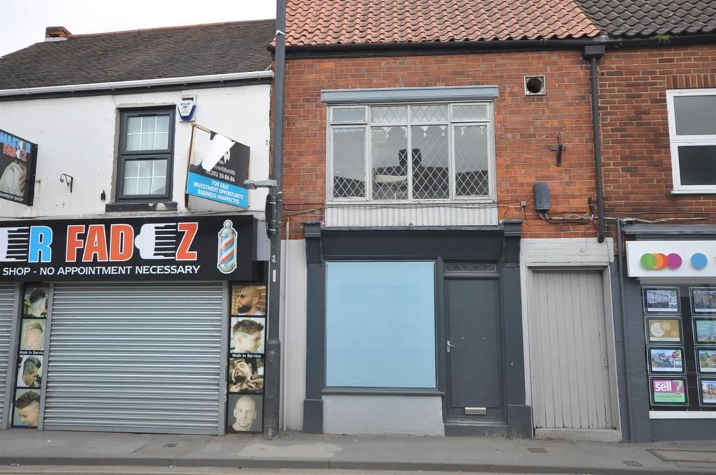 King Street, Thorne, Doncaster, DN8 5BA Retail property (high street