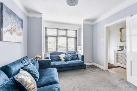 71 Ferndale Road, Banstead, SM7 2EX