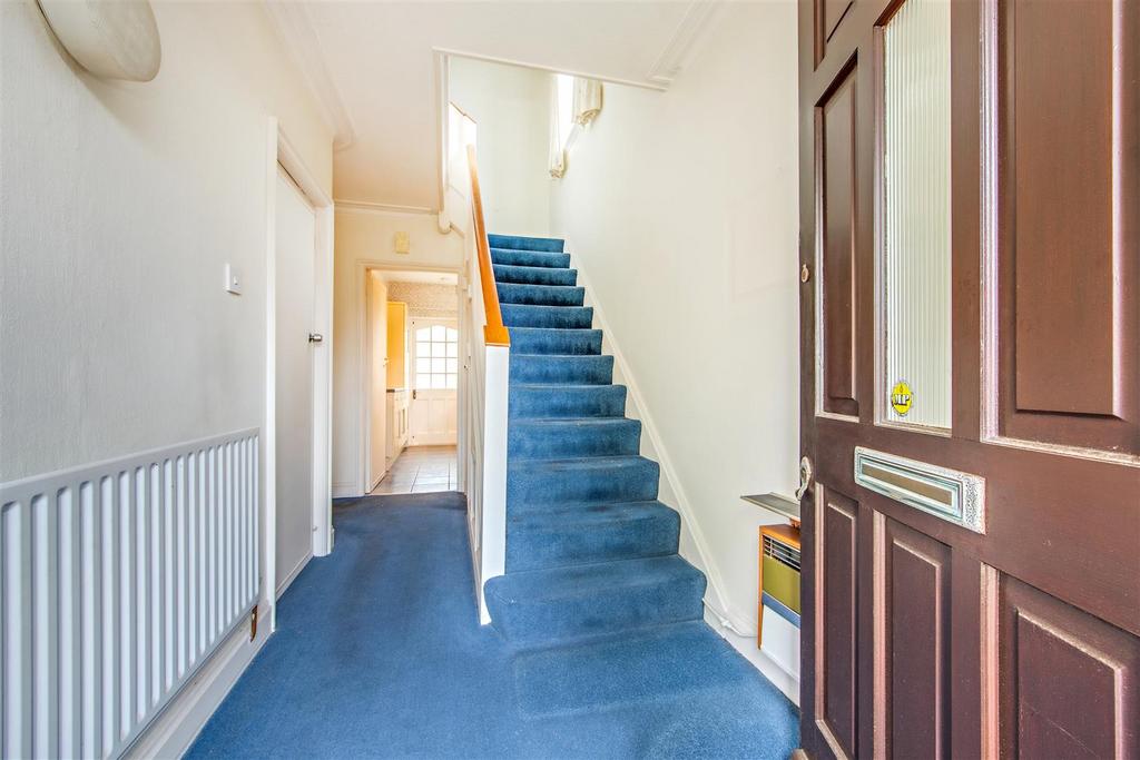 Cheviot Gardens, Cricklewood NW2 3 bed house for sale £725,000