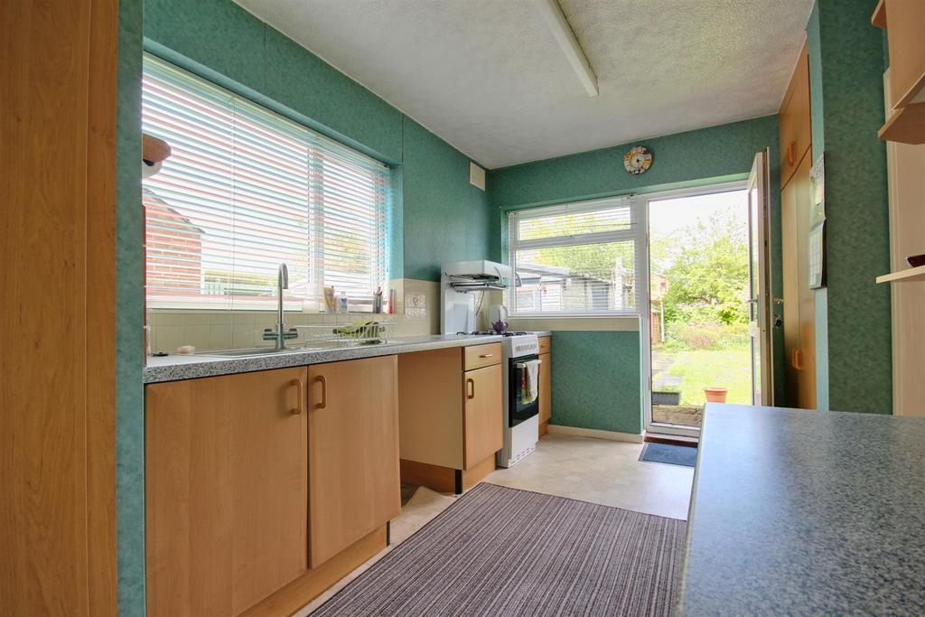 Burden Road, Beverley 3 bed semidetached house for sale £249,950