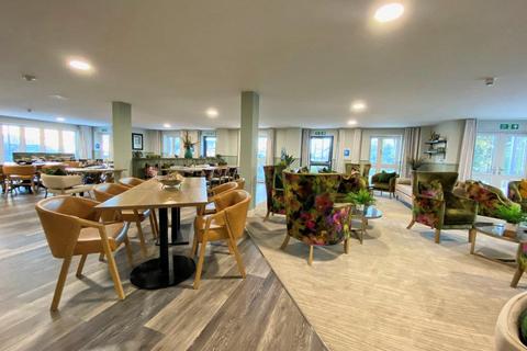2 bedroom apartment for sale - Spring Court, Cottingham