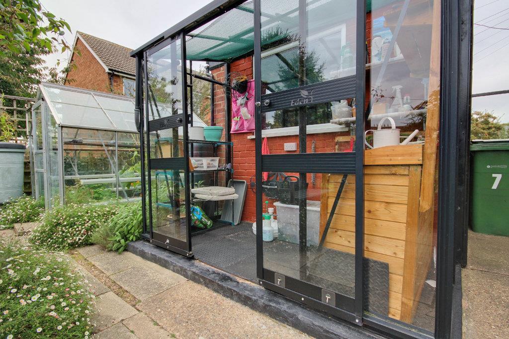 Garden room