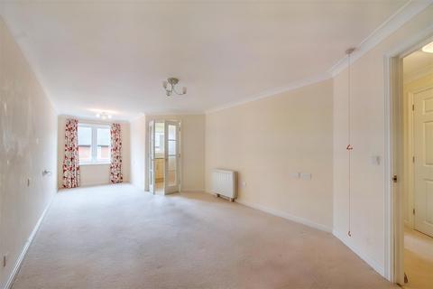 1 bedroom apartment for sale, Foxhall Court, School Lane, Banbury
