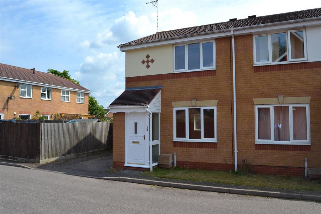 Britannia Walk, Market Harborough 2 bed semidetached house £800 pcm (£185 pw)