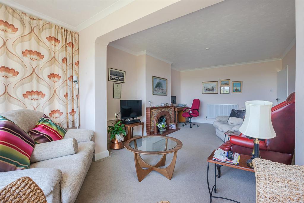 A26 - 23459 48, Brunel Avenue Torquay - 230512.jpg