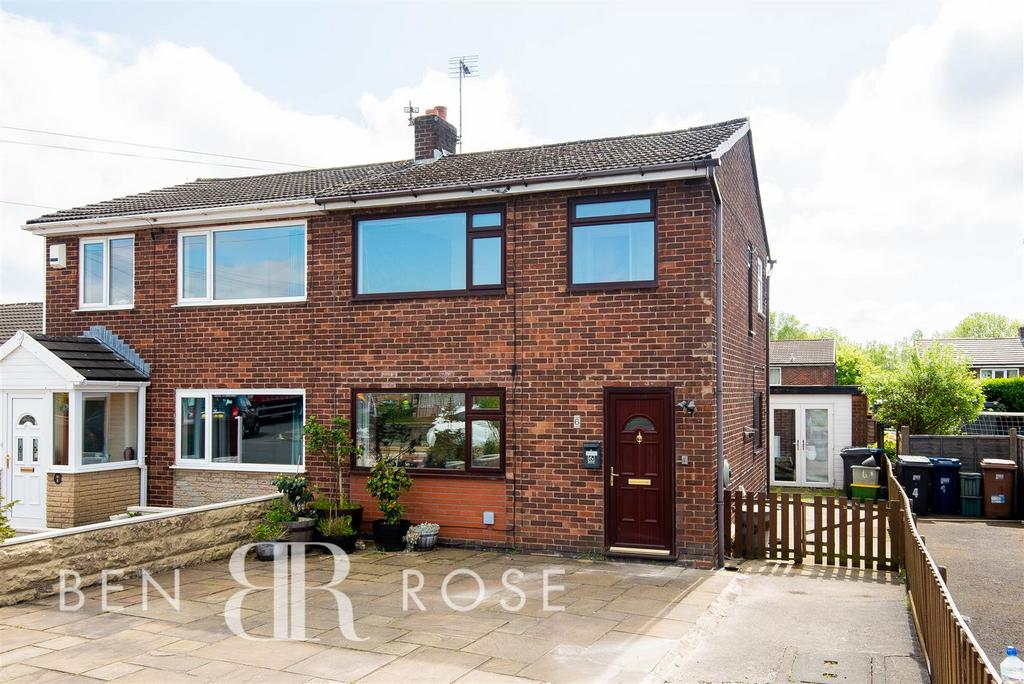 Albrighton Road, Lostock Hall, Preston 3 bed semidetached house for sale £169,950