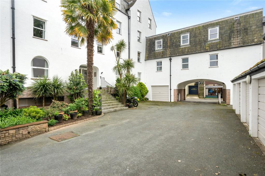 Dartmouth Court