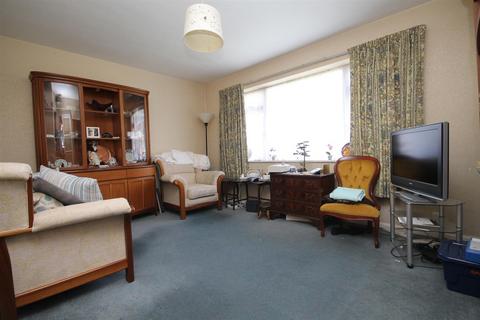 24 Millside, Carshalton, SM5 2BQ