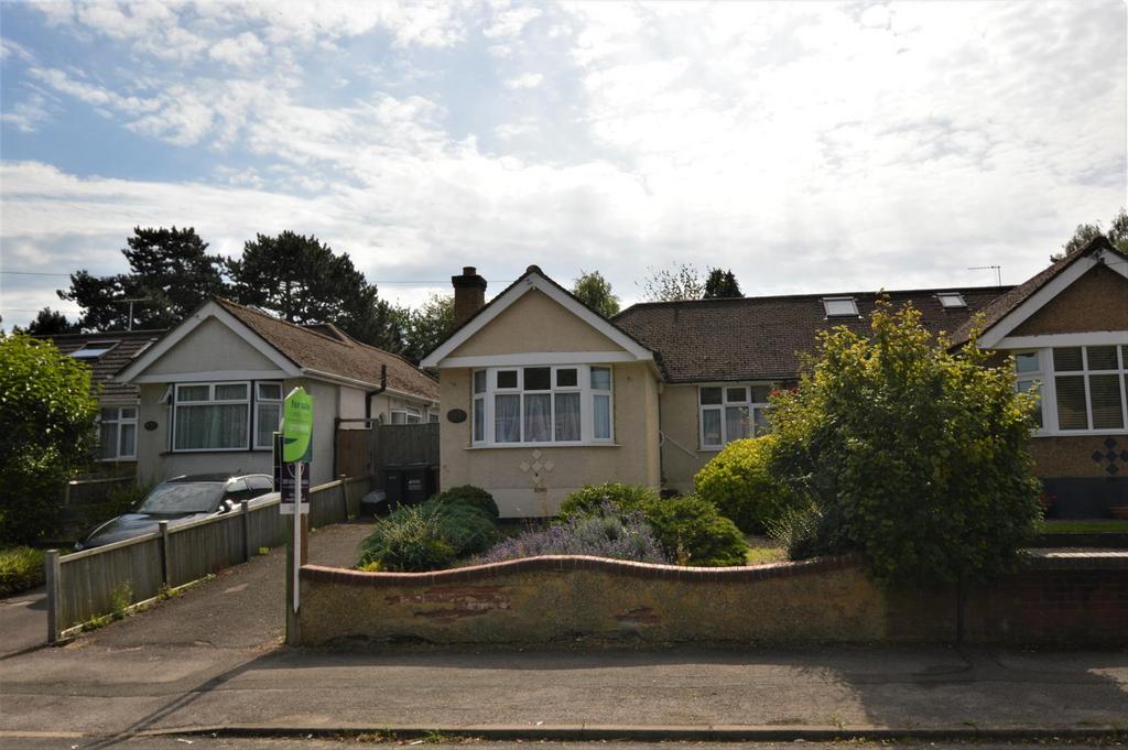 Links Way, Croxley Green, Rickmansworth 3 bed semidetached bungalow for sale £545,000