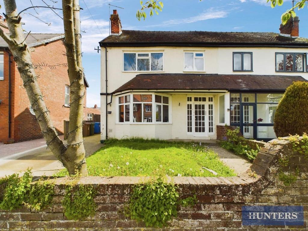Cardigan Road, Bridlington 4 bed semidetached house for sale £260,000