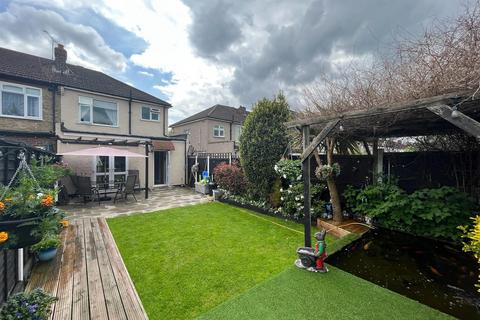 3 bedroom end of terrace house for sale - Templeton Avenue, London