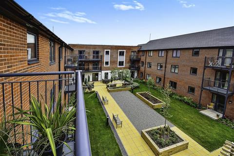 2 bedroom apartment for sale - Pym Court Bewick Avenue, Topsham, Exeter