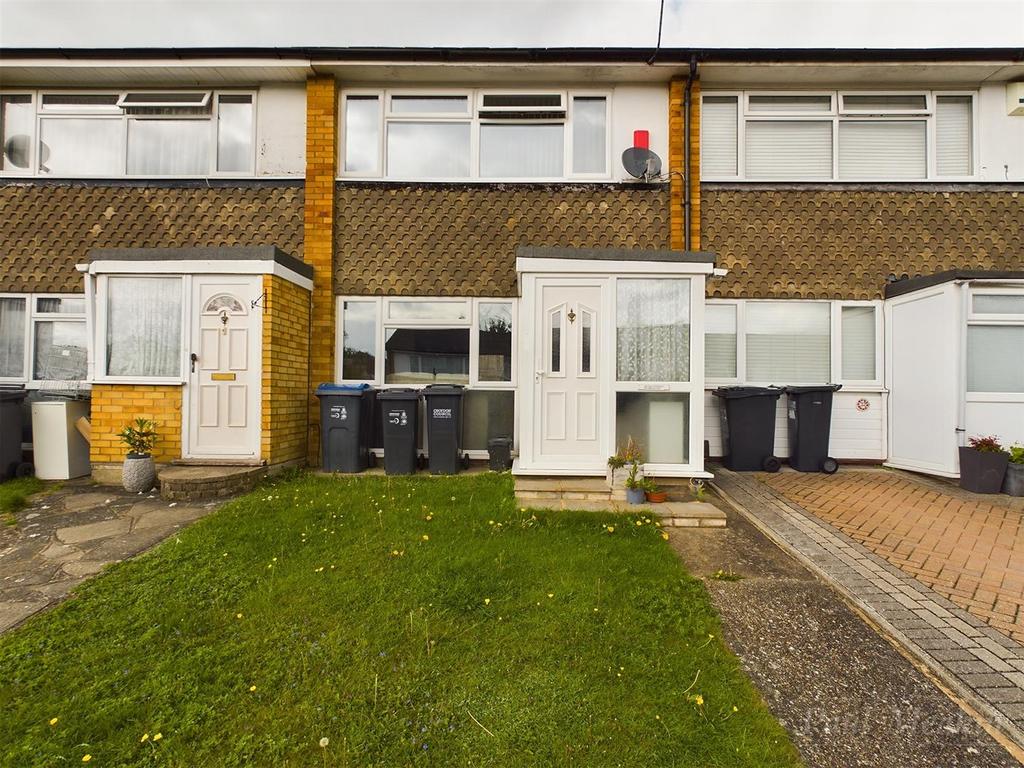 Bruce Drive, South Croydon, Surrey 2 bed terraced house for sale £375,000