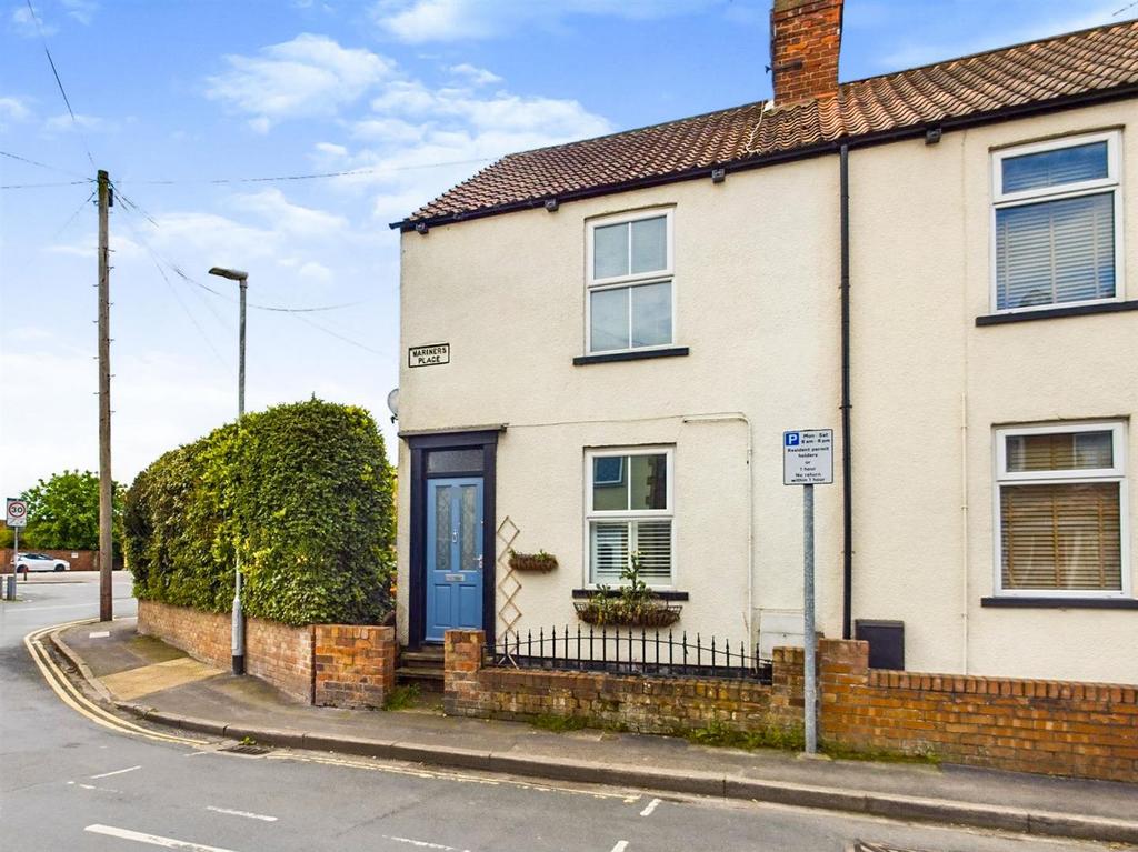 St. Nicholas Road, Beverley 2 bed end of terrace house £165,000
