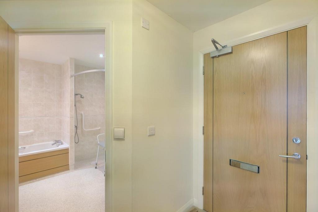 8548474-interior12 (Medium).JPG