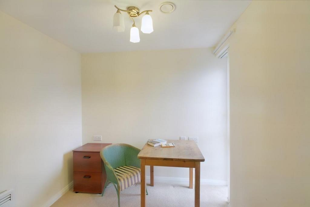 8548474-interior11 (Medium).JPG