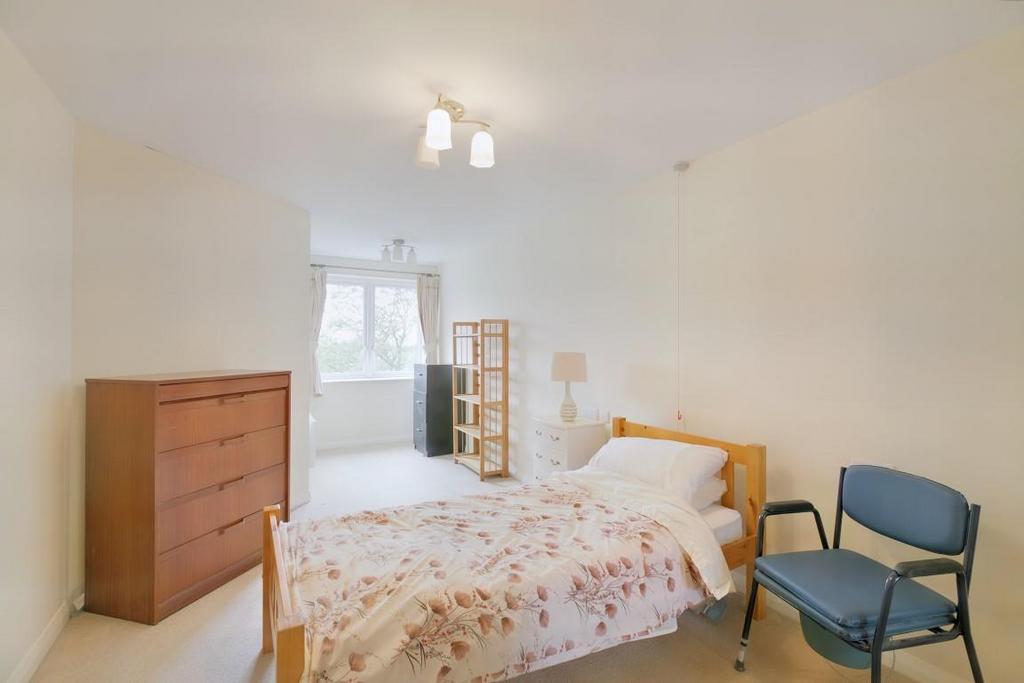 8548474-interior16 (Medium).JPG
