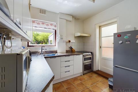 7 Crossways, South Croydon, CR2 8JP