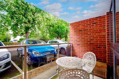 1 bedroom apartment for sale - Lawson Grange, Holly Road North, Wilmslow, Cheshire East
