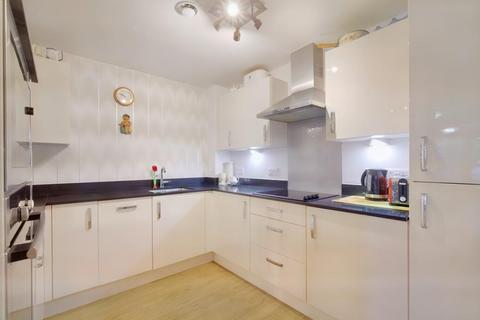 1 bedroom apartment for sale, Lawson Grange, Holly Road North, Wilmslow, Cheshire East