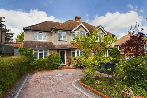 39 The Ruffetts, South Croydon, CR2 7LS