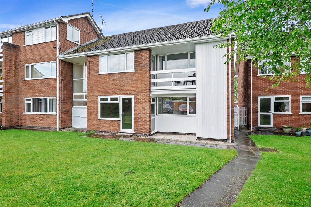 Coniston Way, St Nicolas Park, Nuneaton 2 bed flat for sale £170,000