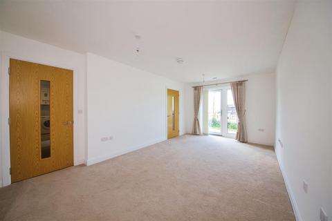 1 bedroom apartment for sale, Sewardstone Road, Waltham Abbey