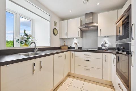 1 bedroom apartment for sale - Landmark Place, Moorfield Road, Middlesex, UB9 5BY