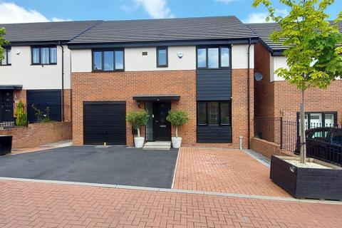 5 bedroom detached house for sale - Rhodfa Lewis, Old St. Mellons, Cardiff