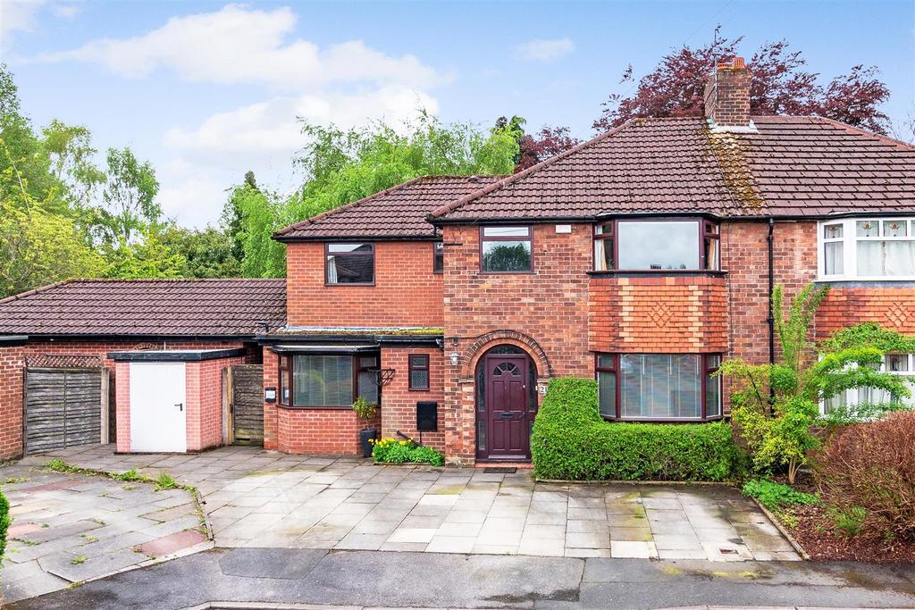 Esher Drive, Sale 4 bed semidetached house for sale £700,000