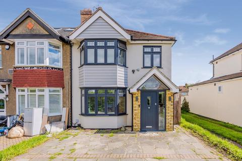 79 Ewell By Pass, Epsom, KT17 2PY