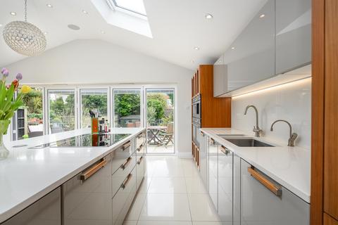 4 bedroom detached house for sale, Monument Road, Weybridge, KT13