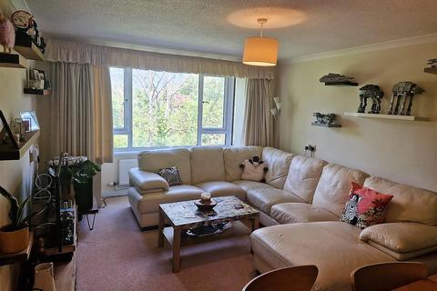 10 The Beeches, St Annes Park, Bristol, BS4 4ES