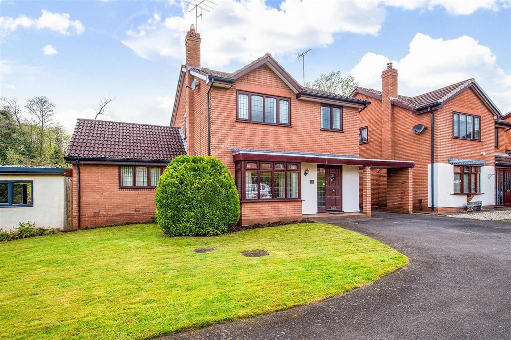 Close, Kidderminster 4 bed detached house for sale £399,950