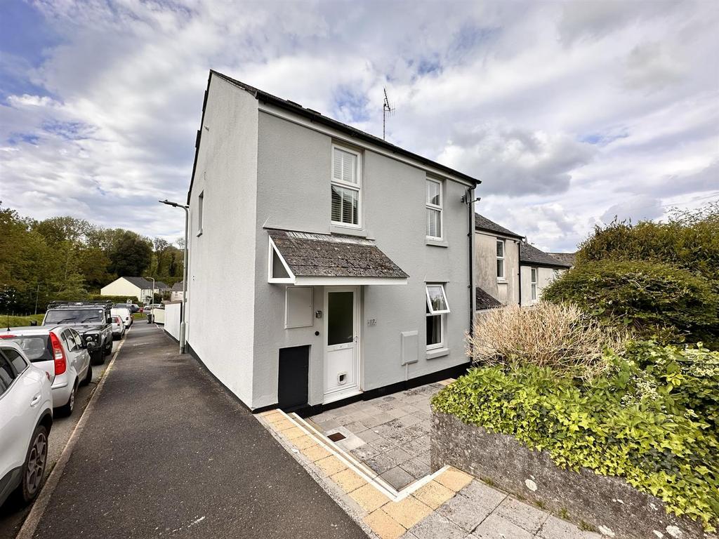 Barnfield Walk, Kingsbridge 3 bed end of terrace house for sale £295,000