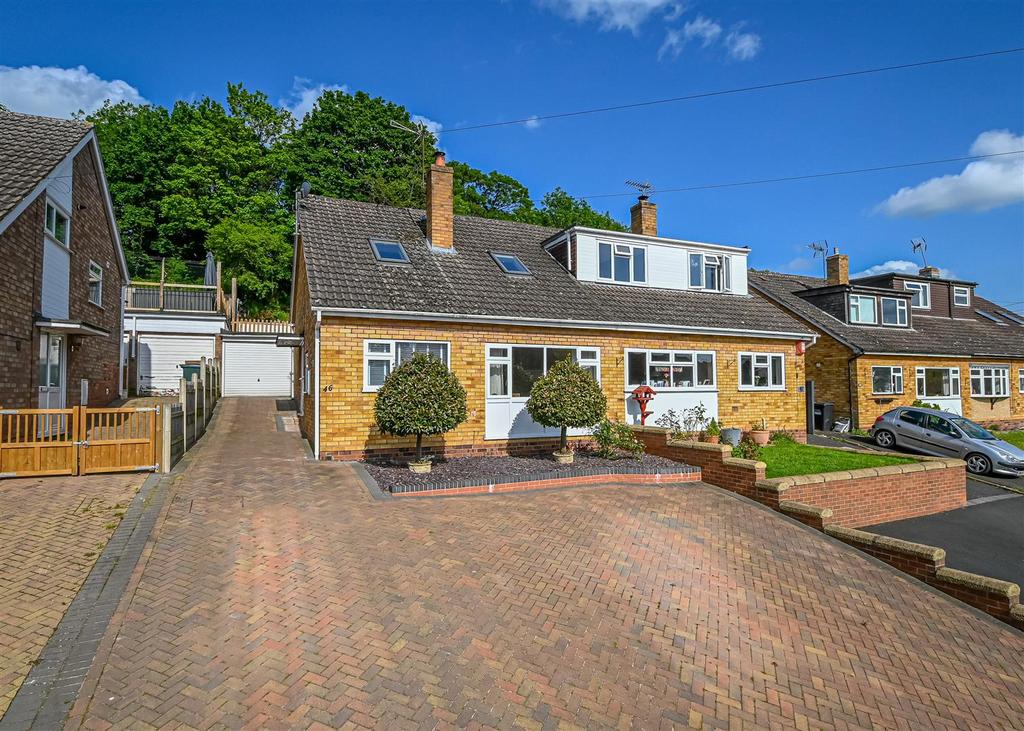 46 Hillside Avenue, Bridgnorth 3 bed semidetached house for sale £