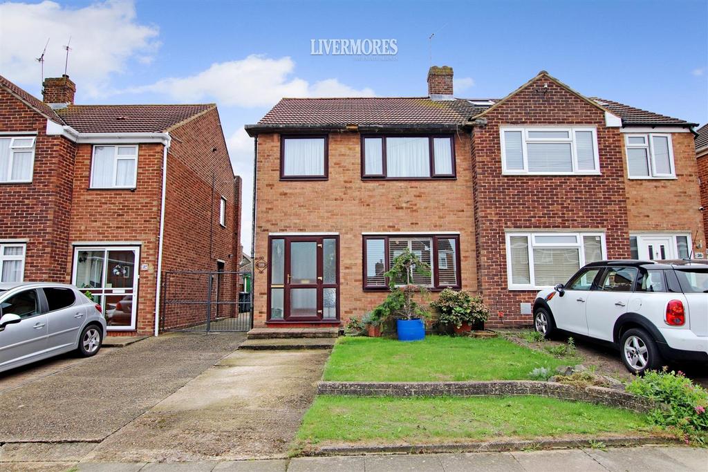 Patterdale Road, Dartford 3 bed semidetached house for sale £400,000