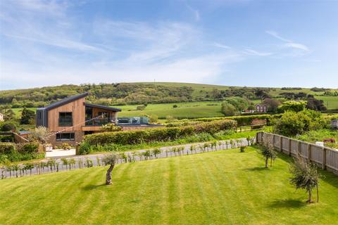 4 bedroom detached house for sale - Totland Bay, Isle of Wight