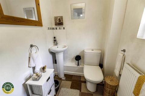 5 Bedale Close, Swallownest, Sheffield, S26 4NF