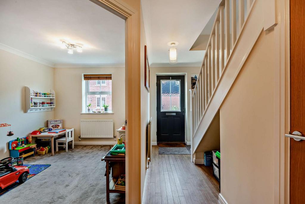 8552642-interior01-800.jpg