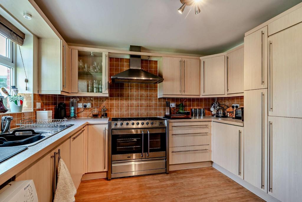 8552642-interior07-800.jpg